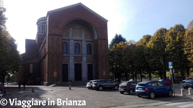 Film girati in Brianza, Il Posto: la Chiesa di Santa Maria Nascente a Meda