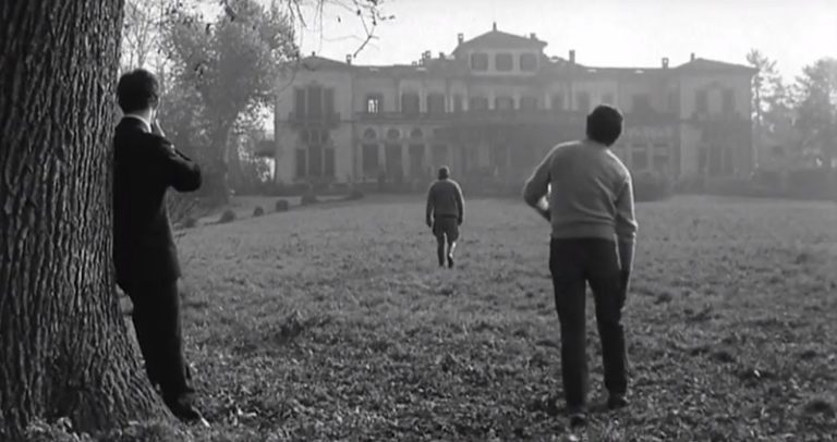 Film girati ad Arcore, Il disordine in Villa Borromeo D'Adda