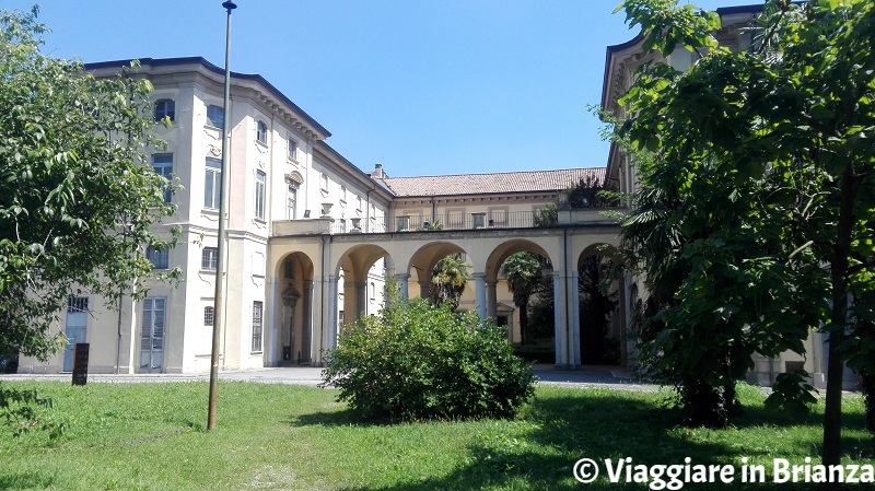 Villa Pusterla Crivelli nel manicomio di Mombello