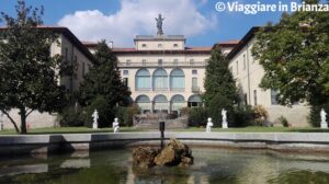 La fontana di Villa Sacro Cuore a Triuggio