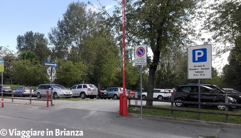 Laghetto di Giussano, i parcheggi