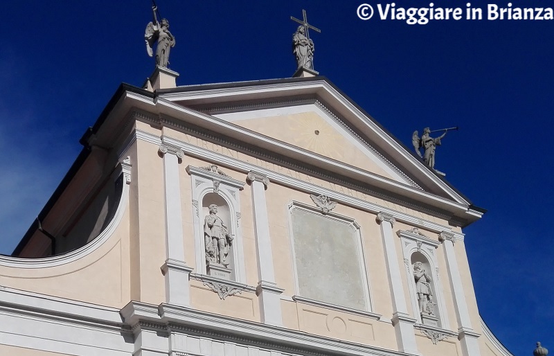 Il Santuario del Santo Crocifisso a Meda, il Cristo Redentore in croce