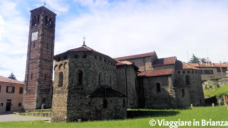 Il campanile della Basilica di Agliate