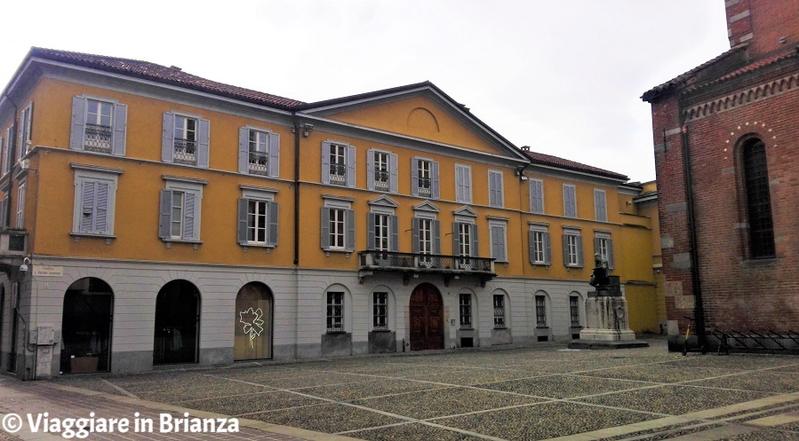 Cosa vedere a Monza, Palazzo Scanzi