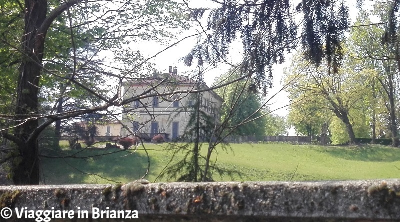 Cosa fare ad Arcore, Villa La Cazzola