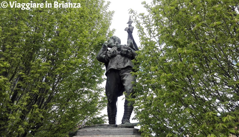 Cosa vedere a Barlassina, il Monumento ai Caduti