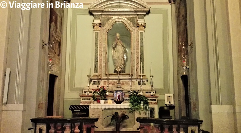 La statua di Sant'Agostino nella Chiesa di Cassago Brianza