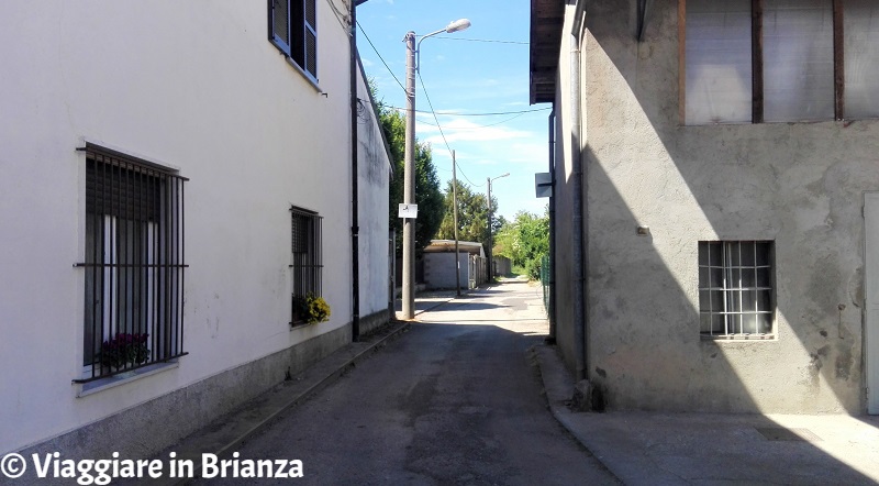 L'ingresso al Bosco Urbano di Lissone da via Manin