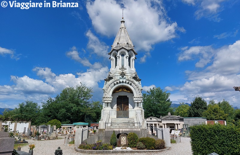 Cosa fare a Costa Masnaga, la Cappella Beretta nel cimitero