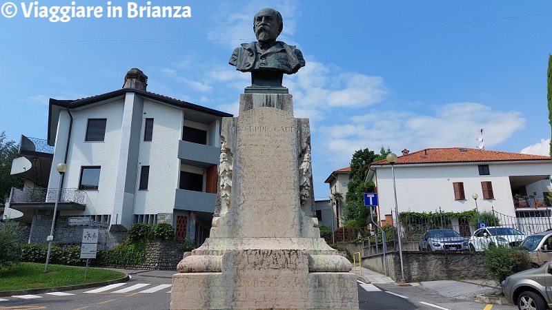 Cosa fare a Rogeno, il busto di Giuseppe Gadda