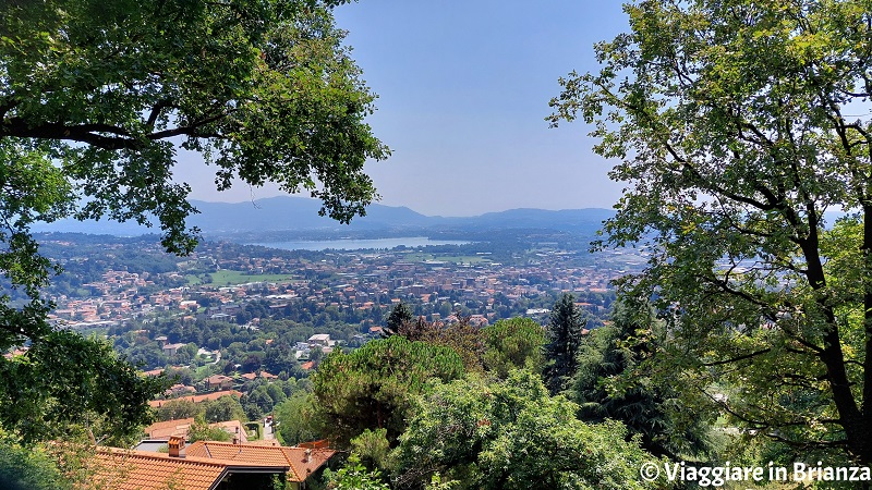 La vista sul lago di Pusiano da Erba