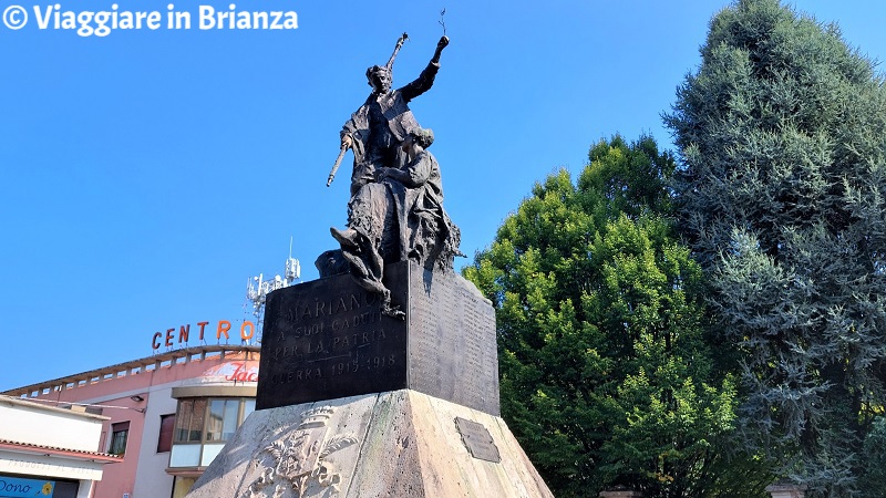 Il Monumento ai Caduti di Mariano Comense