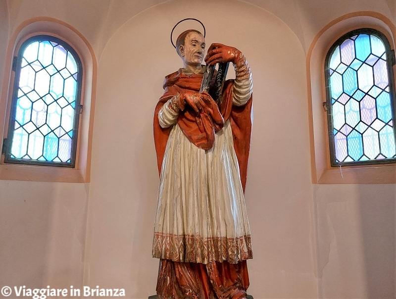 Chiesa di San Carlo a Seregno, la statua di San Carlo