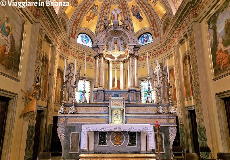 L'altare maggiore della Chiesa dei Santi Gervaso e Protaso a Seveso