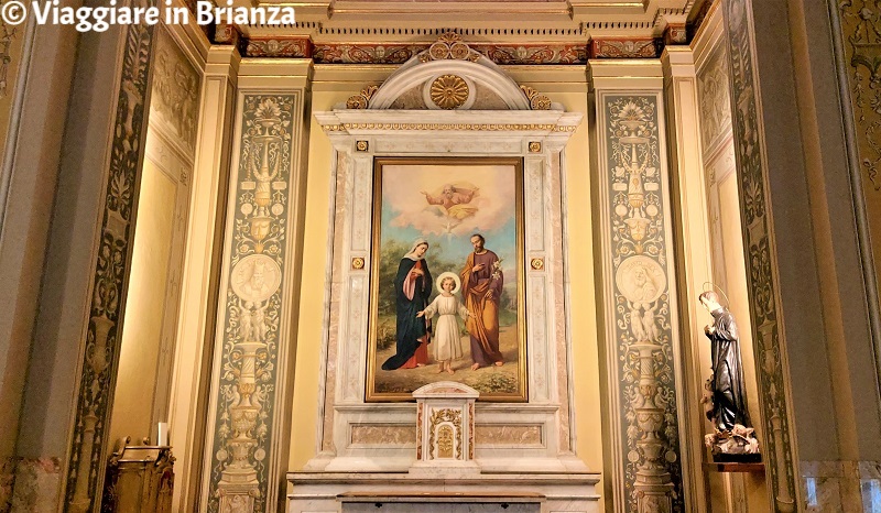 Seveso, Chiesa dei Santi Gervaso e Protaso: l'altare della Sacra Famiglia