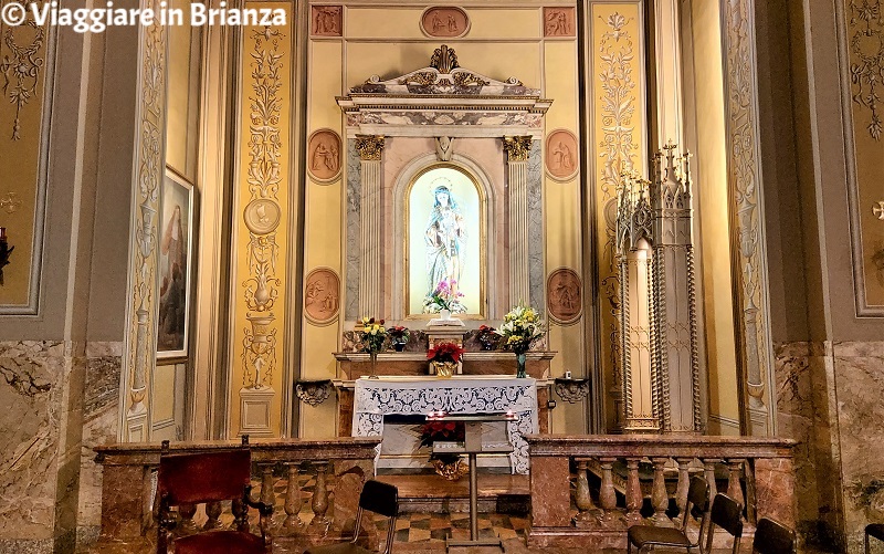 Seveso, Chiesa dei Santi Gervaso e Protaso, l'altare della Beata Vergine del Carmine