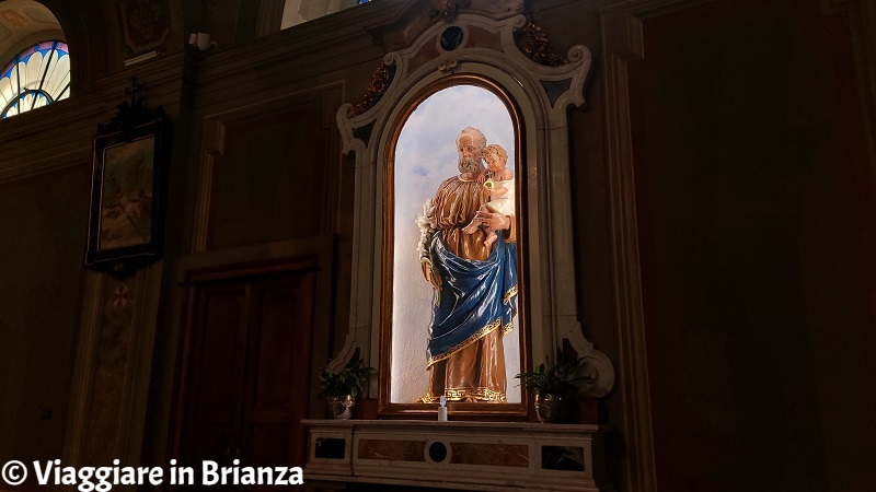 La statua di San Giuseppe nel Santuario del Santo Crocifisso