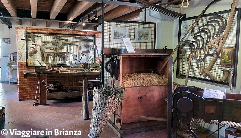 Attrezzi agricoli nel museo di Biassono