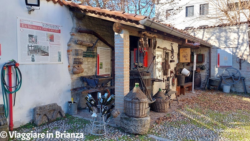 Il cortile di Cascina Cossa a Biassono