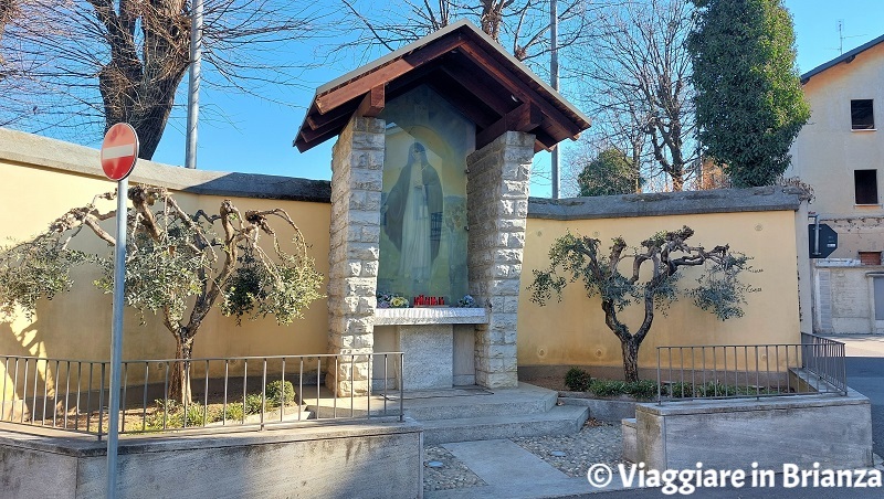 Il vecchio cimitero del Loghetto a Carate Brianza