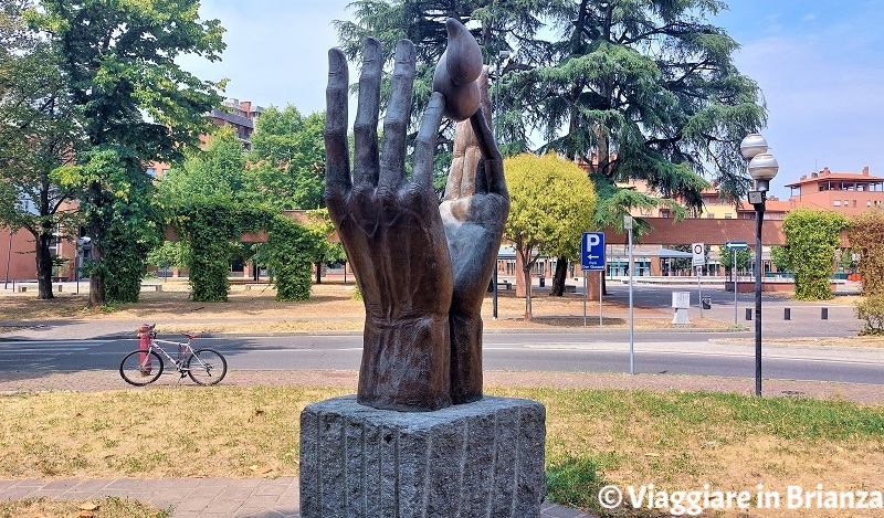 Cosa fare a Desio, il Monumento al Donatore di Sangue