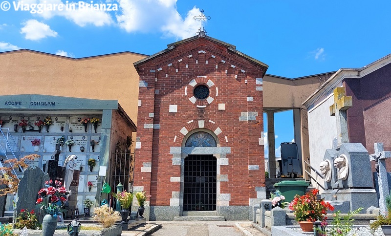 La tomba di Ernesto Teodoro Moneta nel cimitero di Missaglia