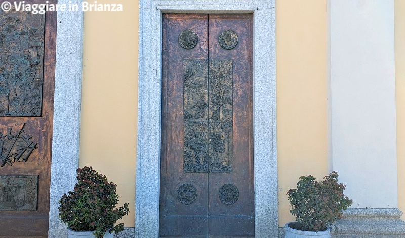 Chiesa di Vighizzolo: il portale laterale