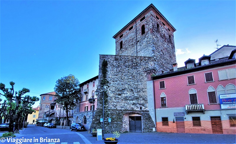 Passeggiata lungo l'Adda: il Castello di Brivio