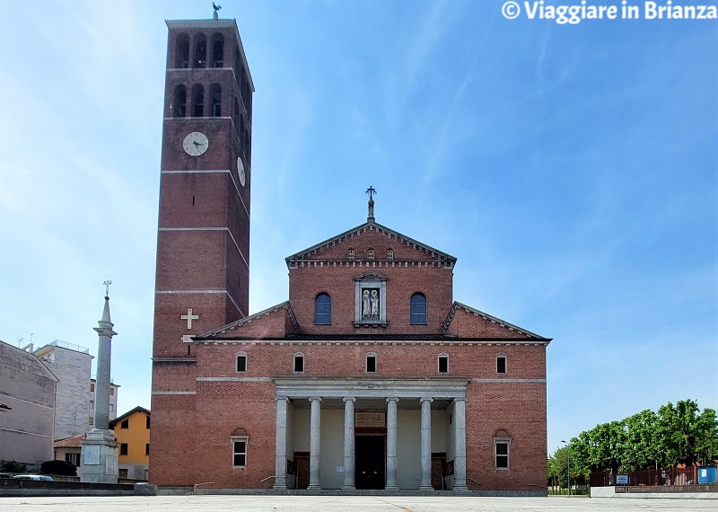 Il campanile della basilica di Giussano