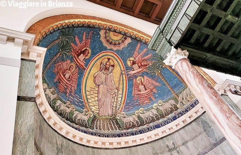 Il mosaico del Buon Pastore nella basilica di Giussano