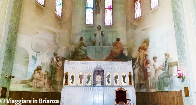 L'altare maggiore della Chiesa di Baruccana