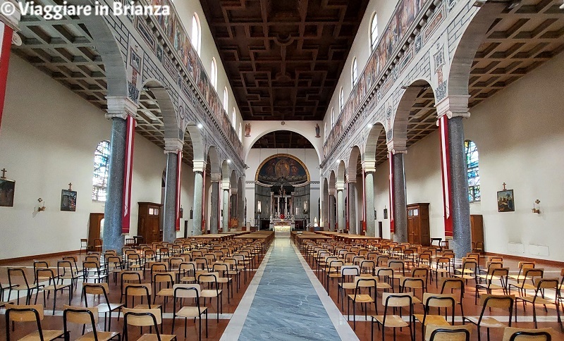 L'interno della basilica di Giussano