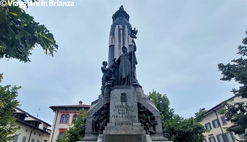 La Patria nel Monumento ai Caduti