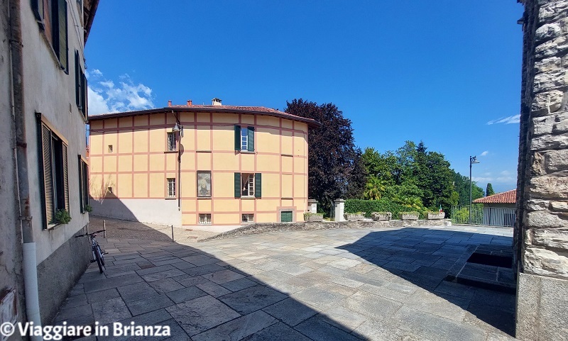 Cosa fare a Orsenigo, Villa Quattro Camini